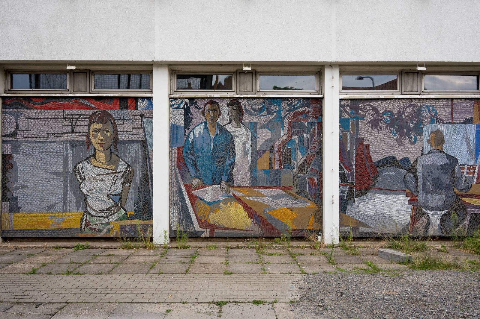 Kristina Tschesch, Mosaik am Rechenzentrum